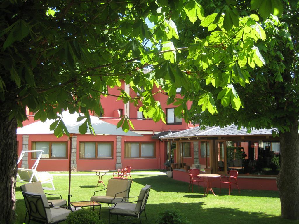 Hotel Del Lago Puigcerdà Dış mekan fotoğraf