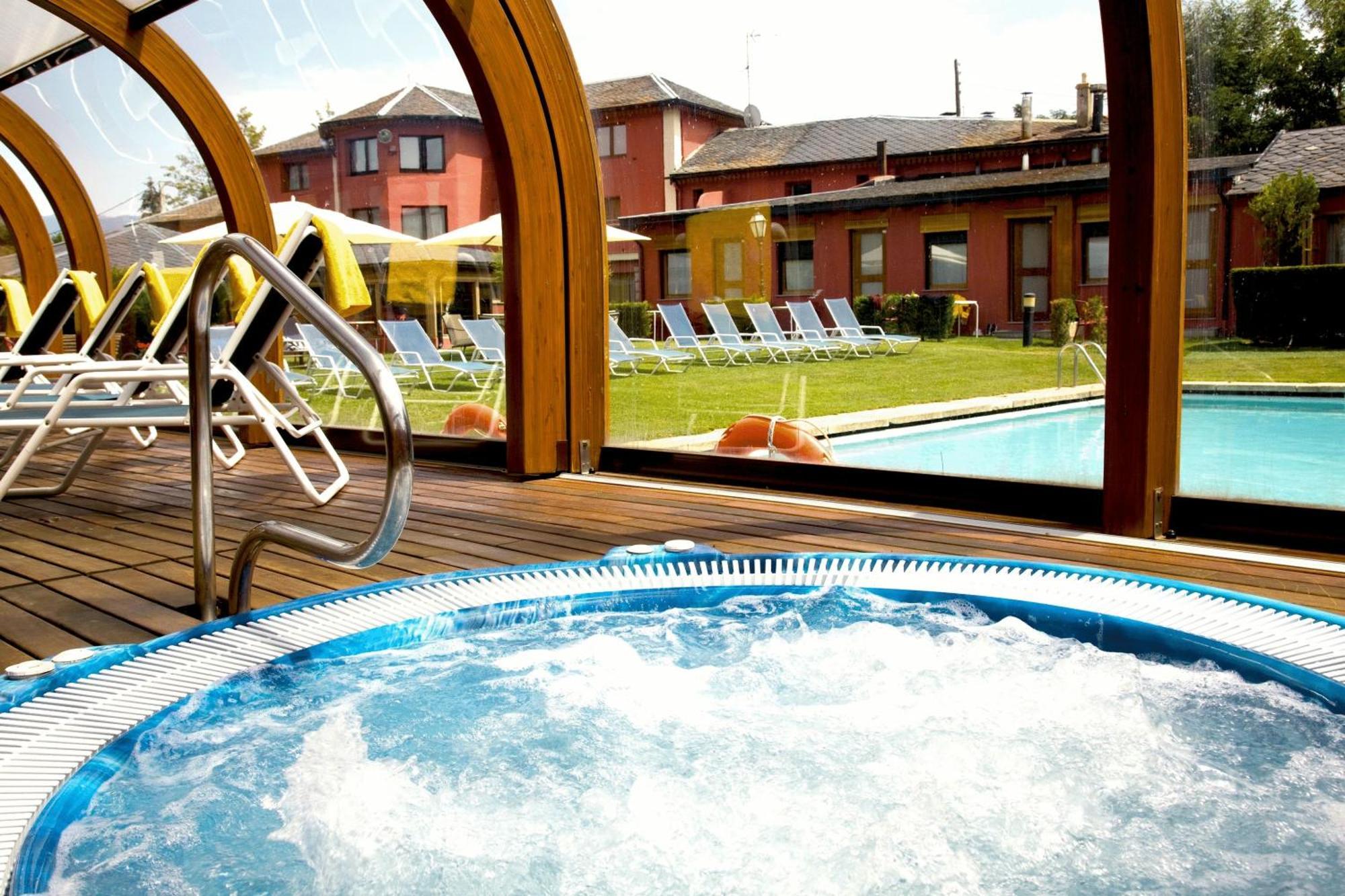 Hotel Del Lago Puigcerdà Konforlar fotoğraf