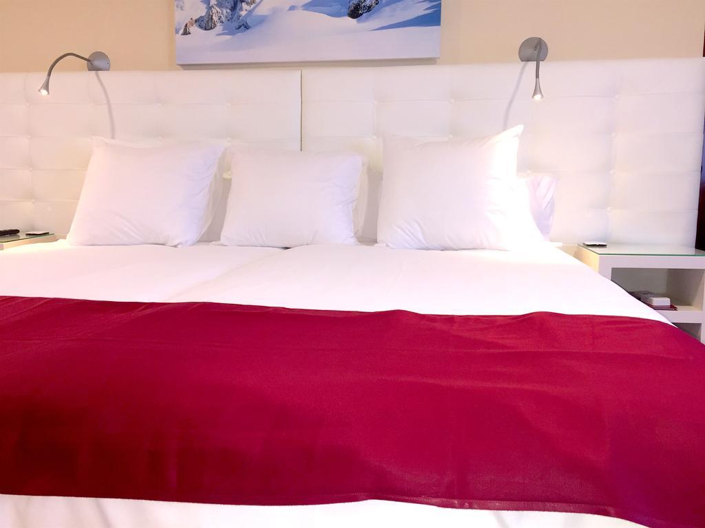 Hotel Del Lago Puigcerdà Dış mekan fotoğraf