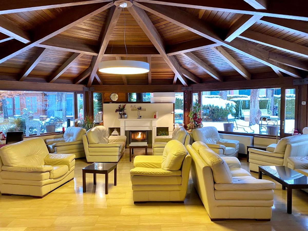 Hotel Del Lago Puigcerdà Dış mekan fotoğraf